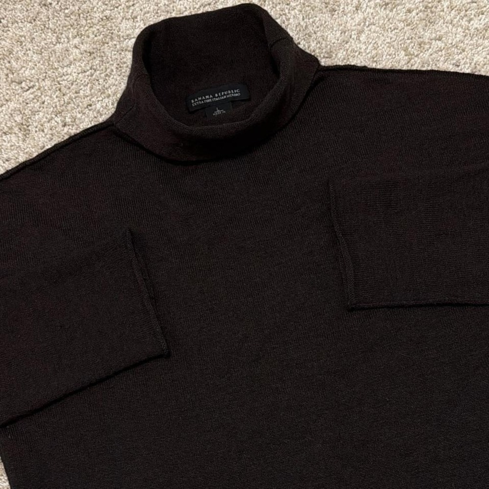 Classy Y2K Banana Republic Italian Merino‎ Wool Turtleneck Sweater | Brown | L